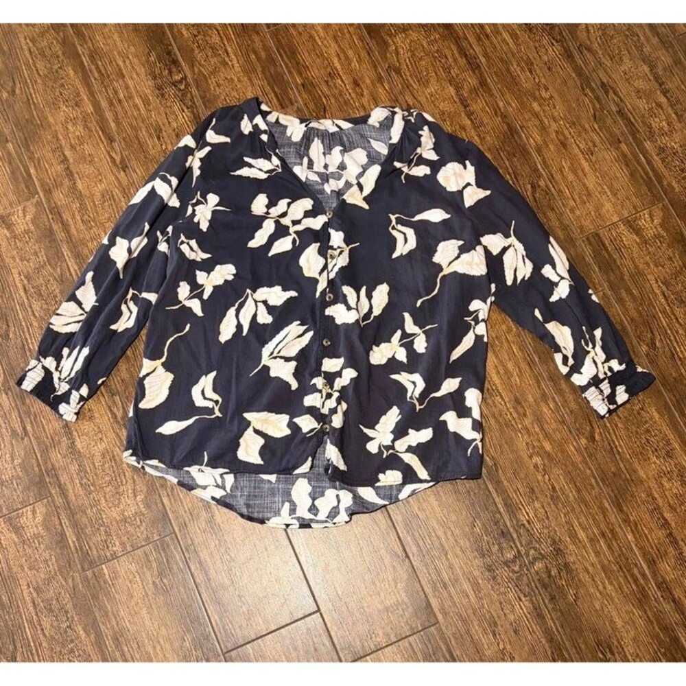 Sonoma Goods For Life Floral Button-Front V-Neck Blouse - L